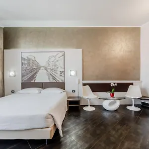 Navigli Hotel Milão